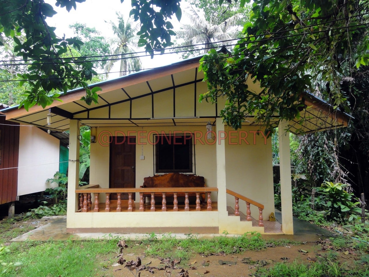 White Bungalow for Long Term stay – South West Coast, Koh Chang