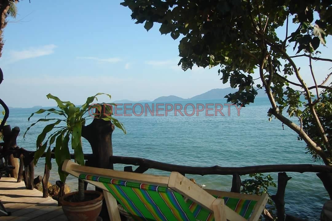 Private Beach Bar & Restaurant for Sale – South West Coast, Koh Chang