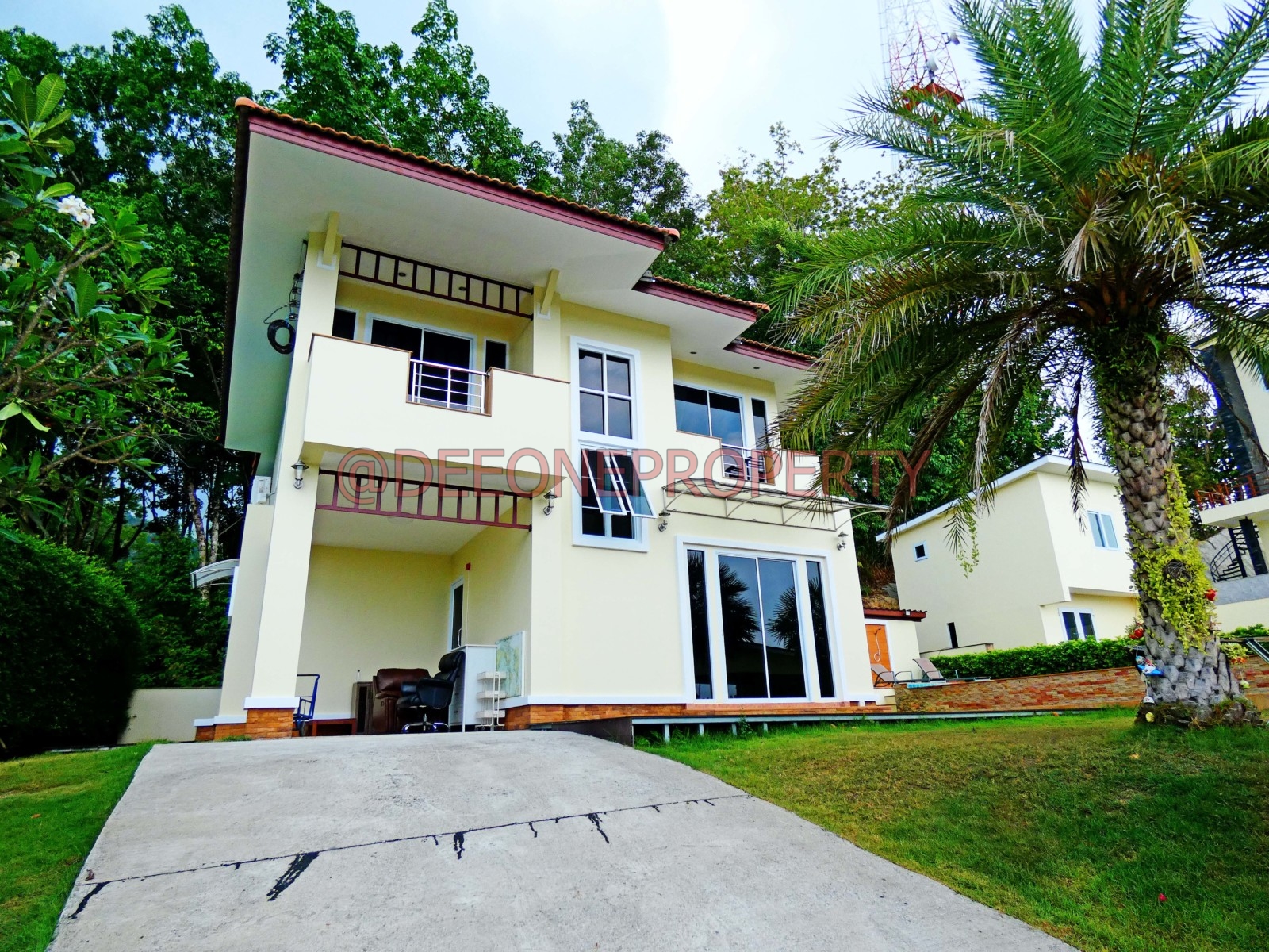 New !!! Attractive Sea View Pool Villa for Sale – North East Coast, Koh Chang