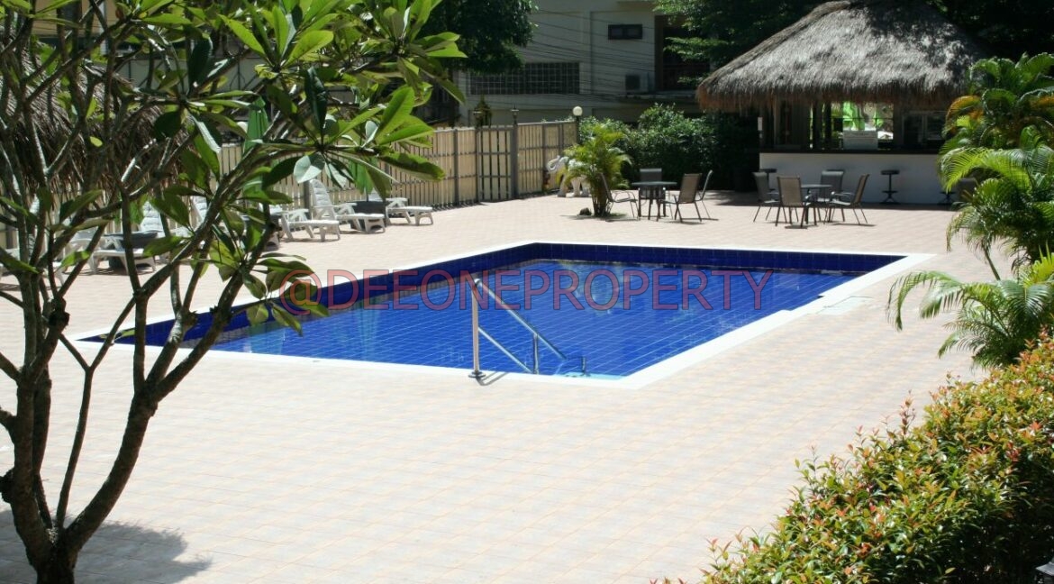 pool-bungalows-2-jul20