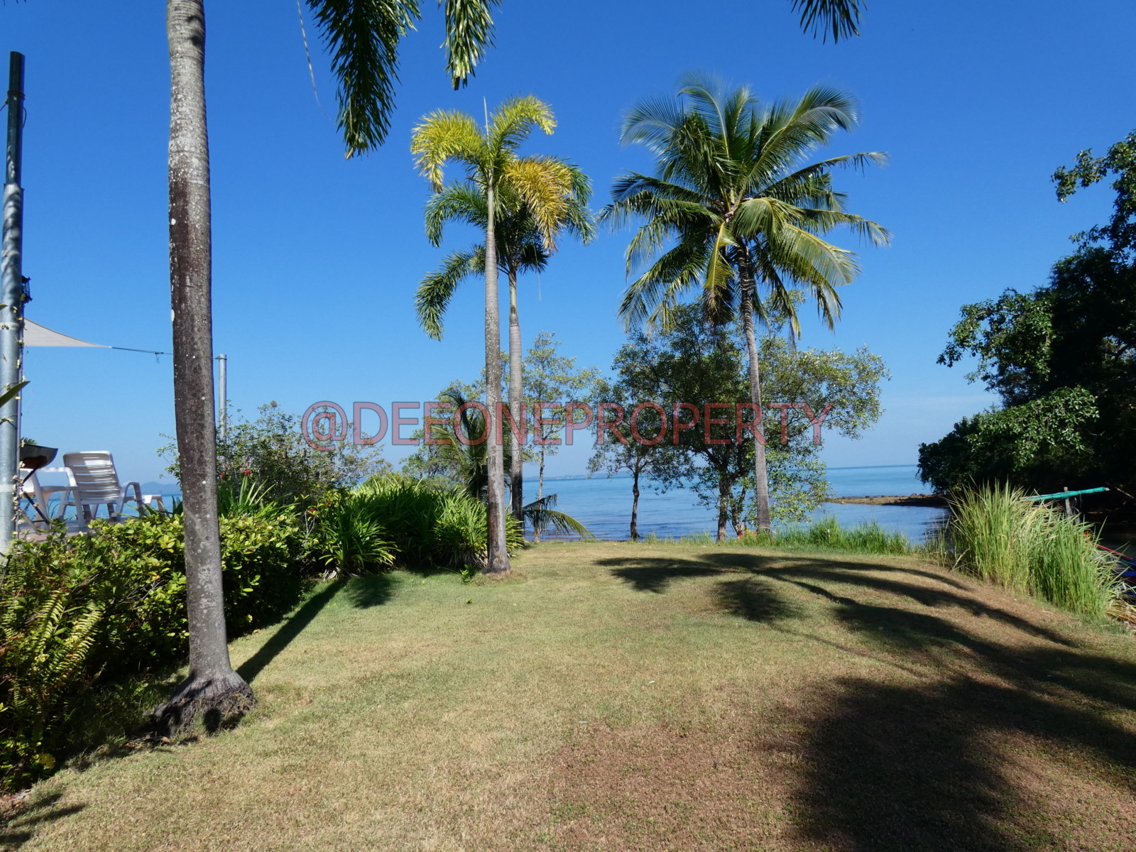 Sea Front House Plot for Sale – North East Coast, Koh Chang