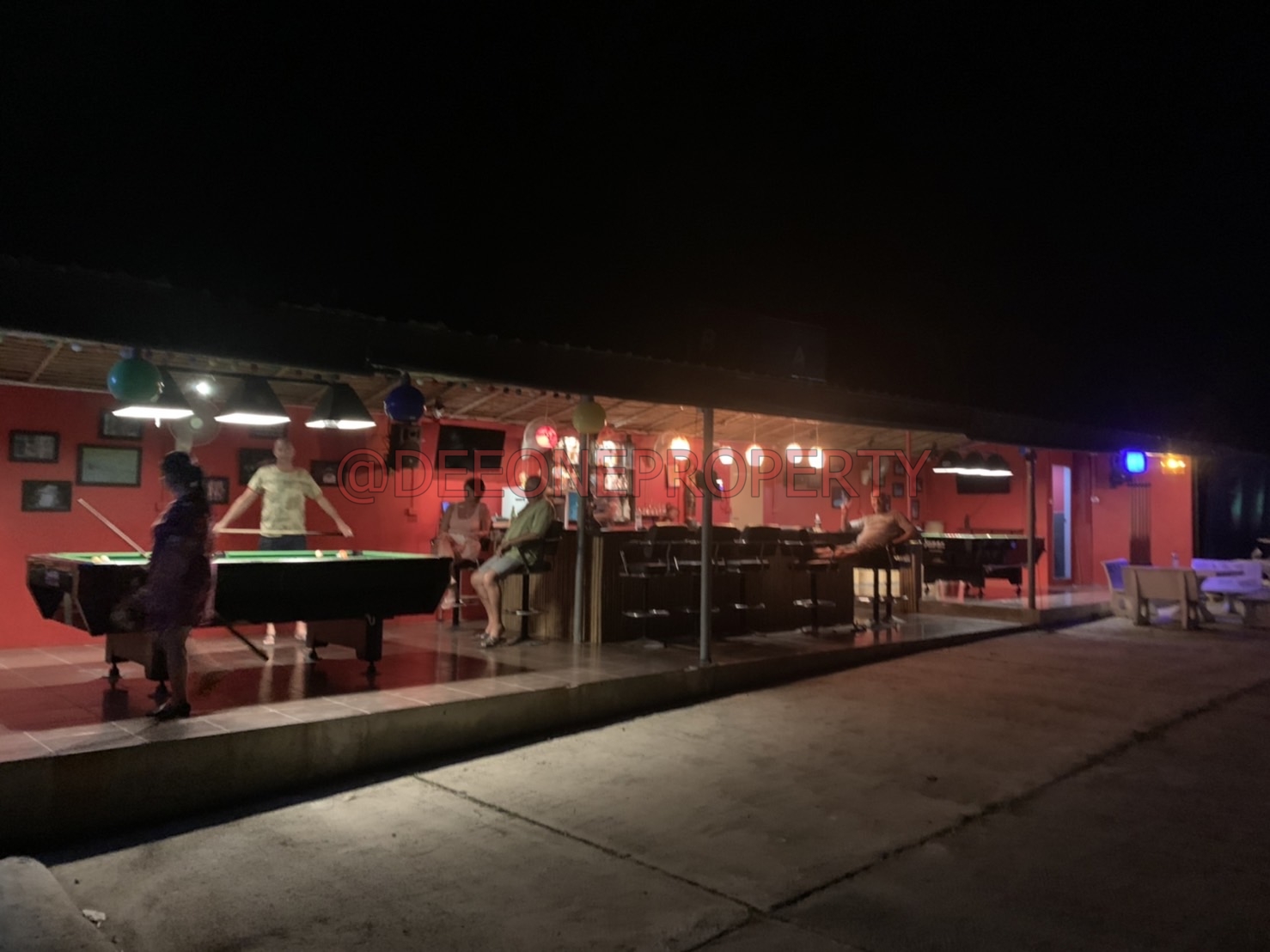 Bar for Sale in Popular Area – North West Coast, Koh Chang