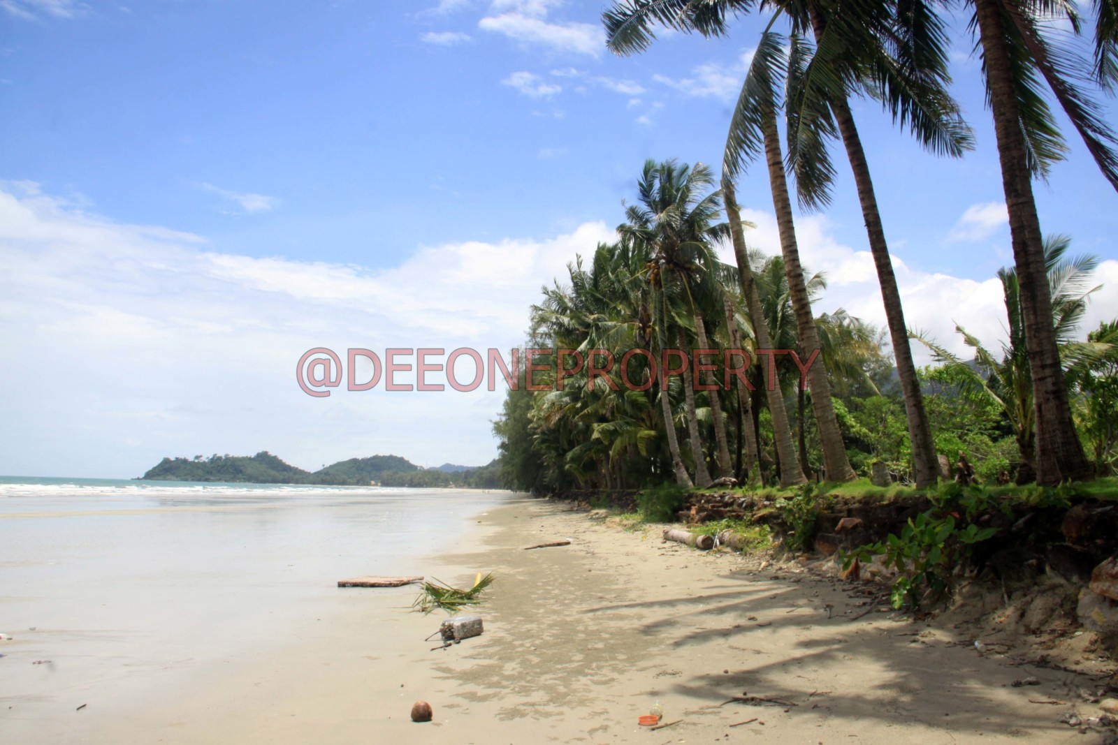 Huge Stunning Beachfront Land for Sale – North West Coast, Koh Chang