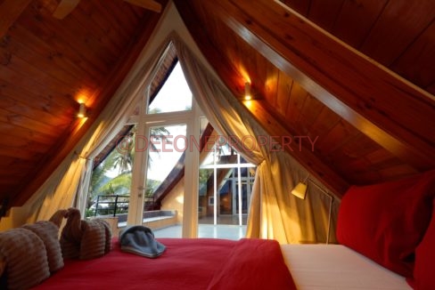 Beach Front Villa 3BDR (17)