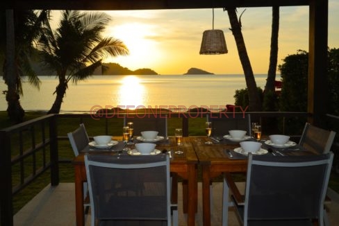 Beach Front Villa 3BDR (9)