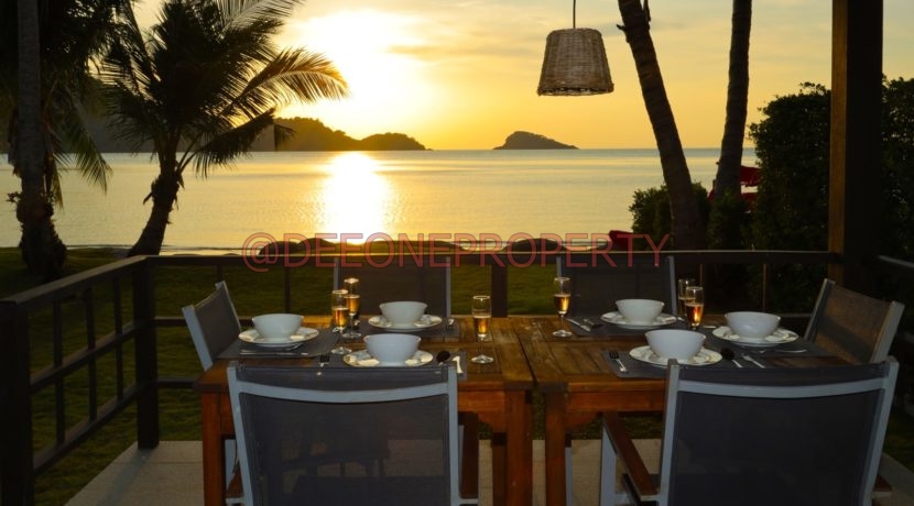 Beach Front Villa 3BDR (9)