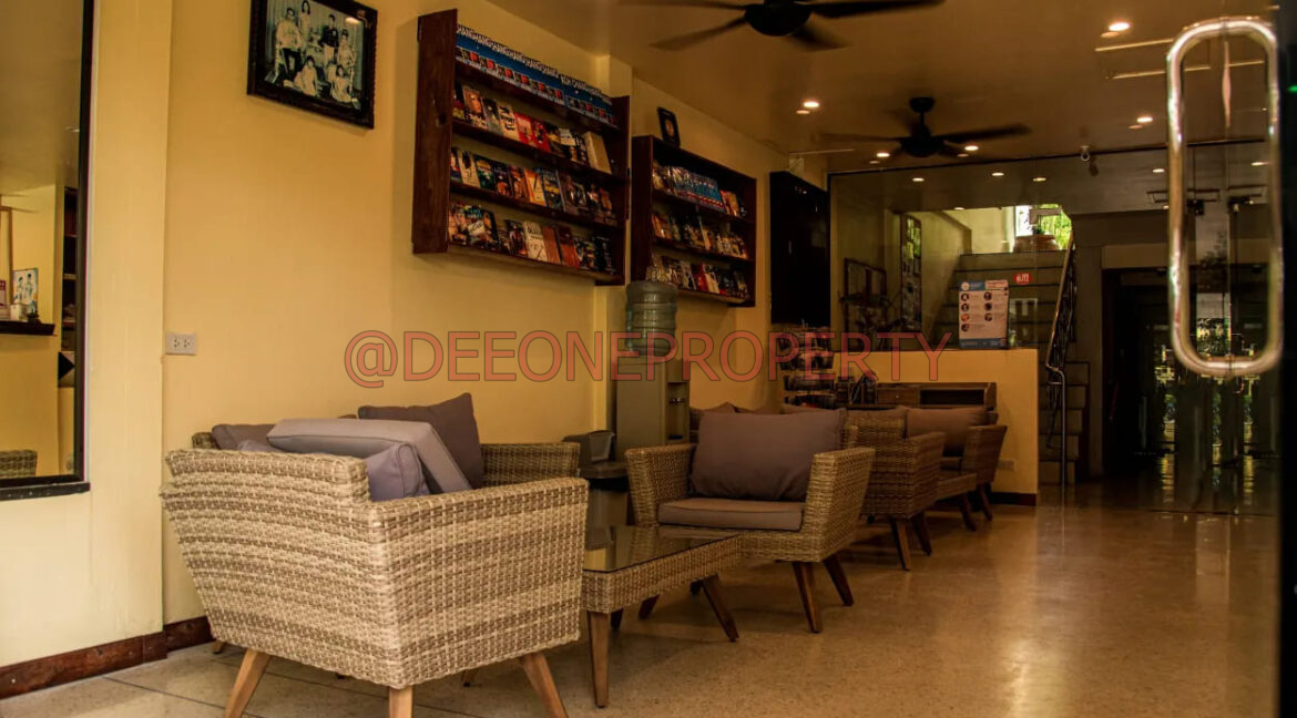 0202p120009pd0kv32045_W_1280_853_R5