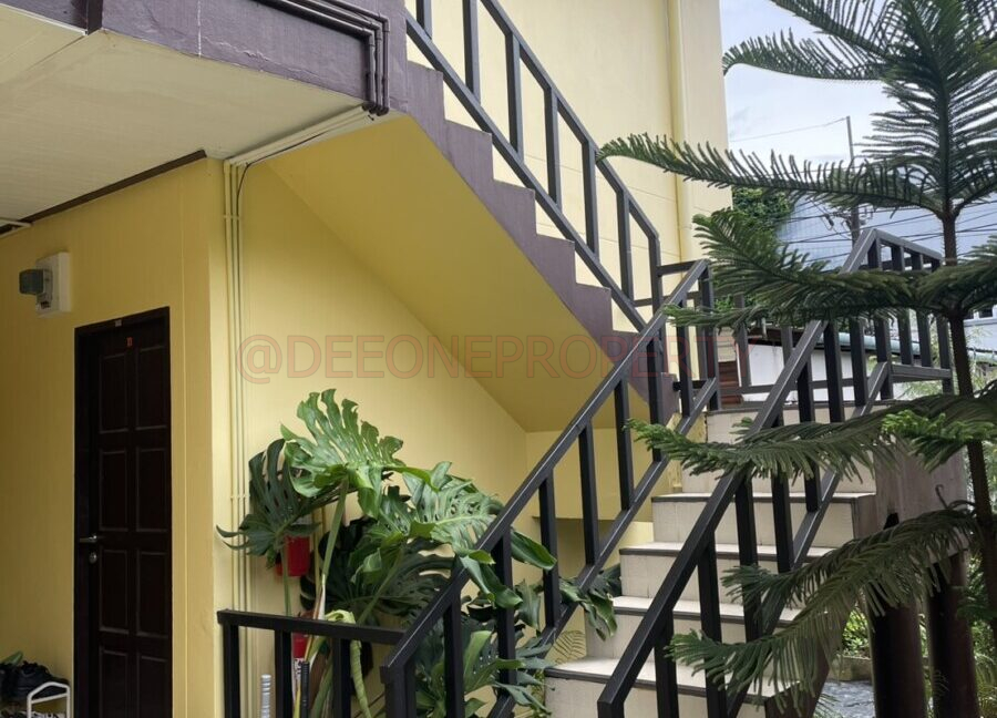 apartment-access